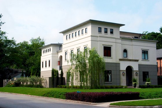 Photo 3 for European House Plan #531-3 - 5 bed, 8.5 bath