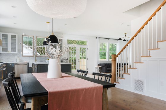 Interior - Dining Room 2 for Craftsman House Plan #461-73 - 3 bed, 3 bath