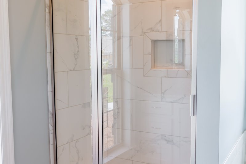 Dream House Plan - Interior - Master Bathroom 1 for European House Plan #430-84 - 3 bed, 2 bath