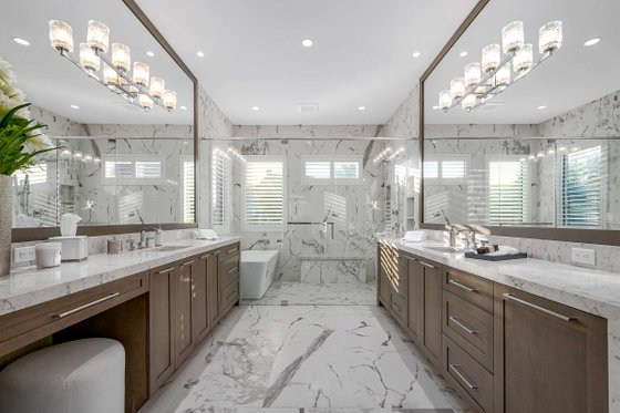 Interior - Master Bathroom 1 for Prairie House Plan #938-116 - 3 bed, 3.5 bath