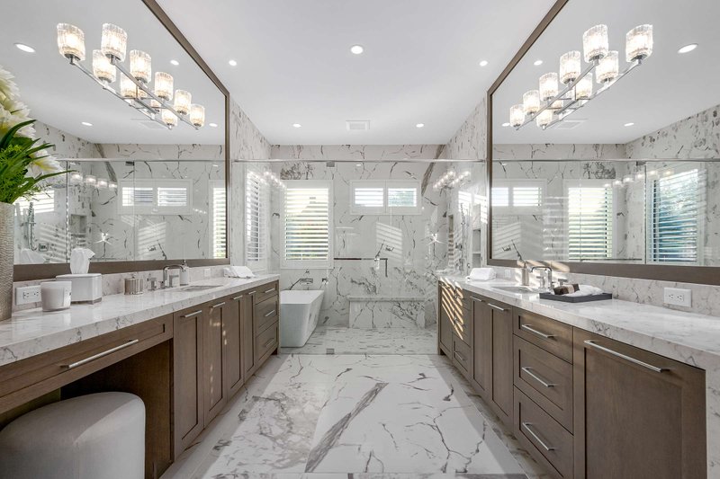 Dream House Plan - Interior - Master Bathroom 1 for Prairie House Plan #938-116 - 3 bed, 3.5 bath
