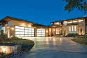Contemporary Style House Plan - 4 Beds 4 Baths 4237 Sq/Ft Plan #935-5 