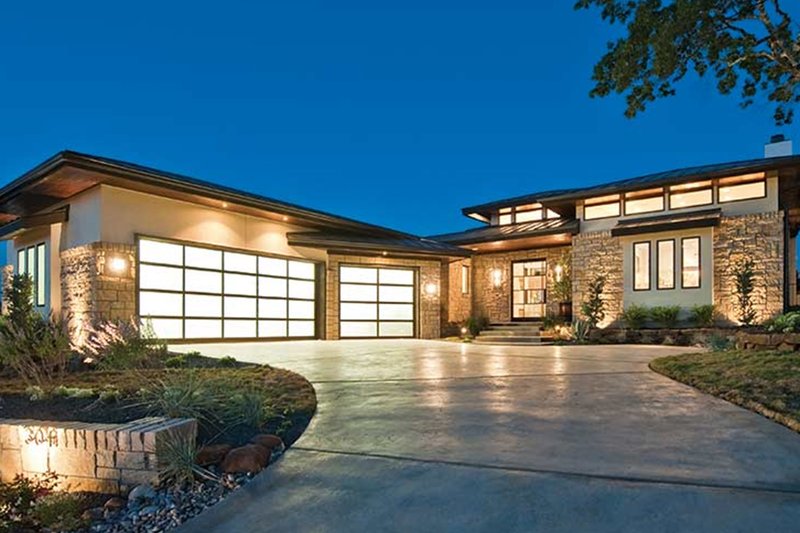 Architectural House Design - Exterior - Front Elevation 3 for Contemporary House Plan #935-5 - 4 bed, 4 bath