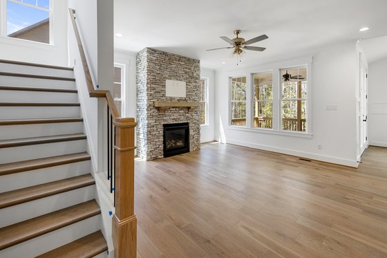 Photo 6 for Country House Plan #1080-7 - 5 bed, 4.5 bath