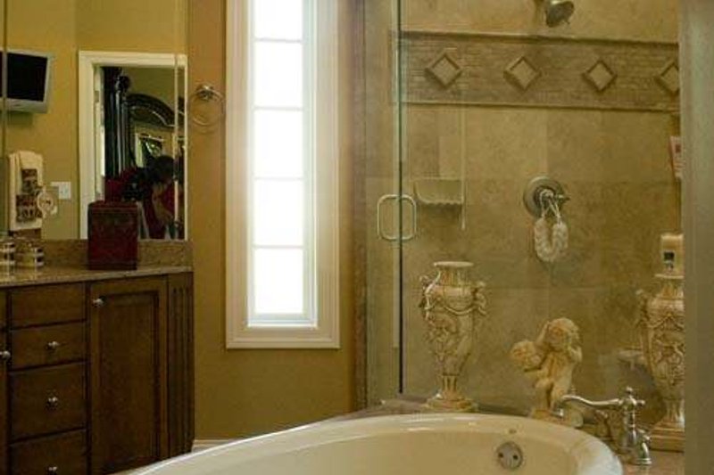 Dream House Plan - Photo 5 for European House Plan #119-129 - 4 bed, 3.5 bath