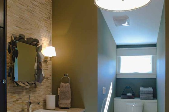 Interior - Bathroom for European House Plan #928-180 - 3 bed, 3.5 bath