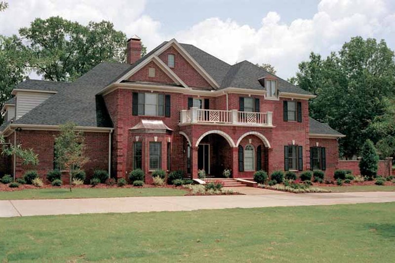 Dream House Plan - Traditional Exterior - Front Elevation Plan #17-2629