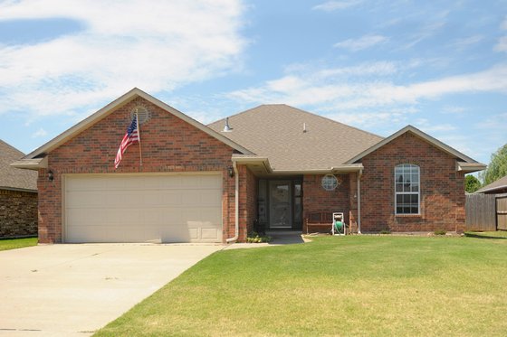 Exterior - Front Elevation for Traditional House Plan #65-230 - 3 bed, 2 bath