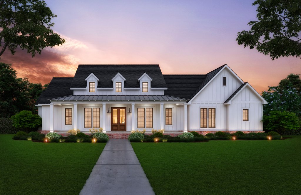 Farmhouse Style House Plan - 3 Beds 2.5 Baths 2216 Sq/Ft Plan #1074-13