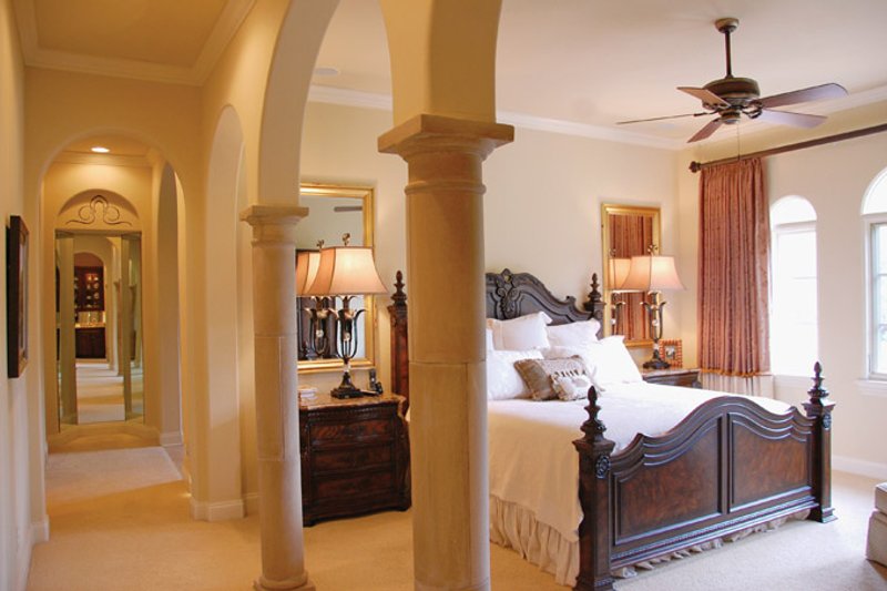 House Plan Design - Interior - Master Bedroom for Mediterranean House Plan #1058-14 - 3 bed, 4.5 bath