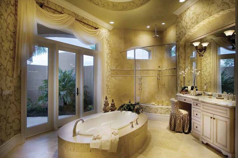 Home Plan - Interior - Master Bathroom for Mediterranean House Plan #930-417 - 4 bed, 5 bath