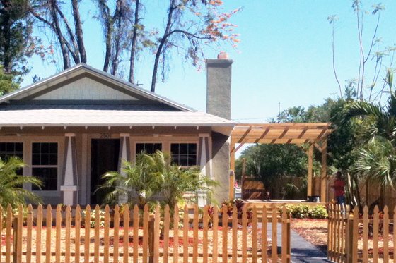 Exterior - Front Elevation House Plan #550-2 - 3 bed, 2 bath