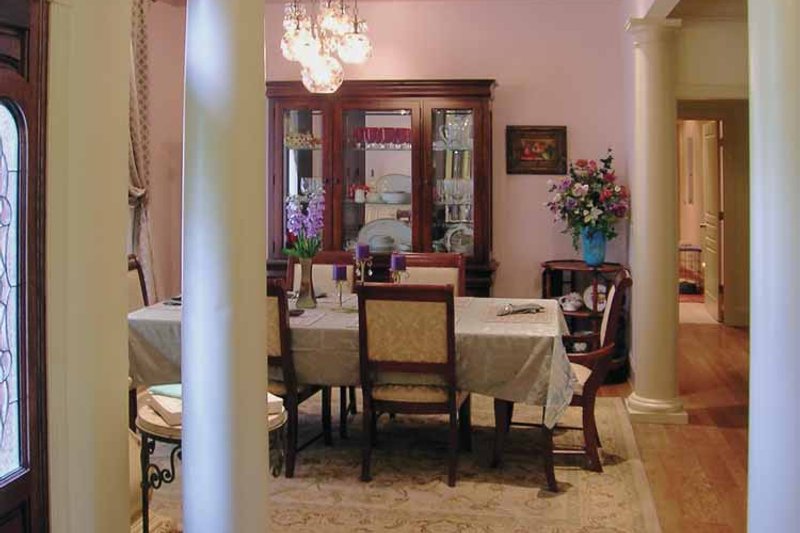 Home Plan - Interior - Dining Room for Ranch House Plan #314-202 - 3 bed, 3 bath