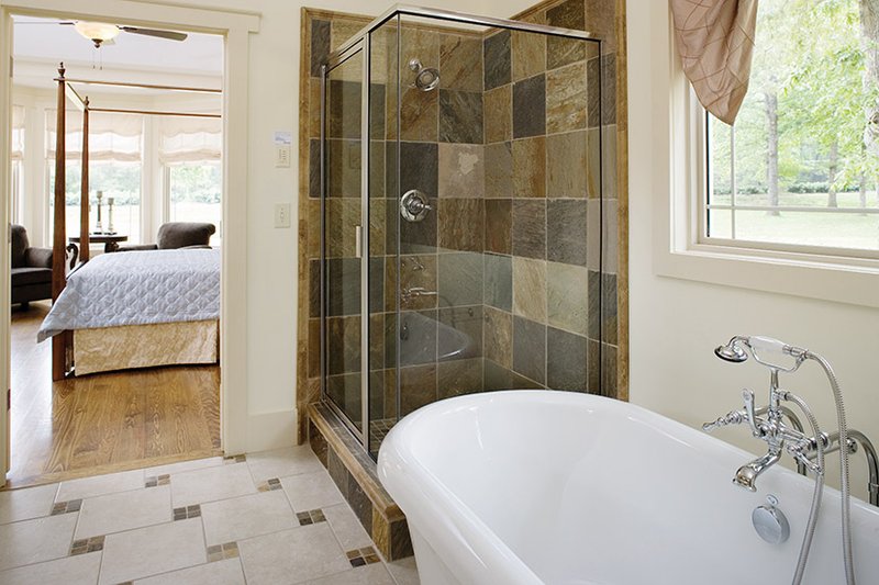 Home Plan - Interior - Master Bathroom for Country House Plan #927-169 - 3 bed, 2.5 bath