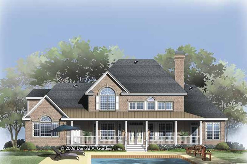 House Plan Design - Exterior - Rear Elevation for Traditional House Plan #929-817 - 5 bed, 4 bath