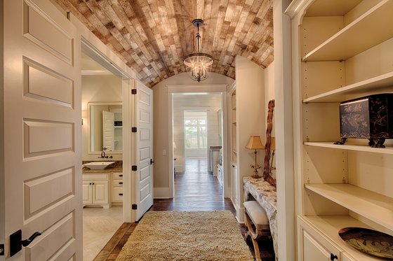 Interior - Master Bathroom 2 for Farmhouse House Plan #928-409 - 4 bed, 4.5 bath