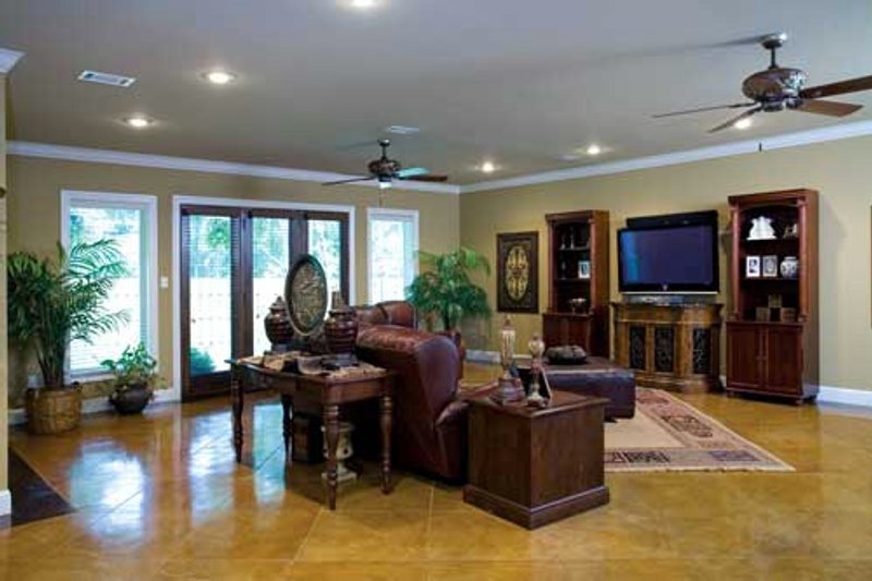 Architectural House Design - Photo 4 for European House Plan #17-2272 - 5 bed, 3 bath