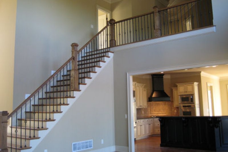 Home Plan - Photo 12 for Traditional House Plan #437-49 - 4 bed, 3.5 bath