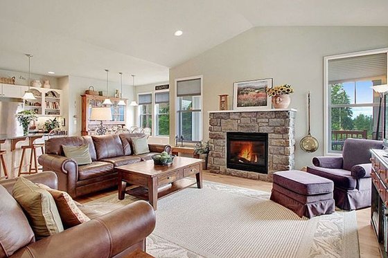 Photo 6 for Craftsman House Plan #132-101 - 2 bed, 2 bath