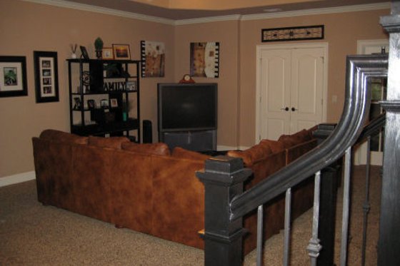 Photo 6 for Country House Plan #437-43 - 4 bed, 4.5 bath
