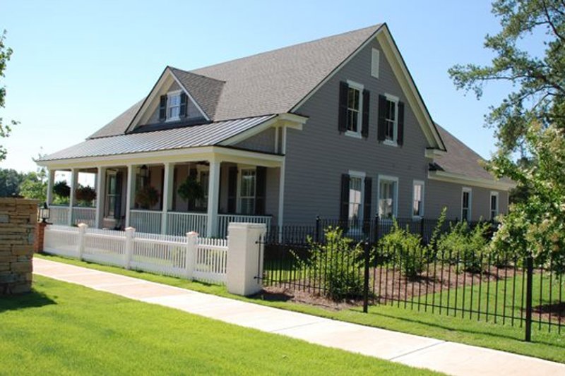 Dream House Plan - Exterior - Front Elevation 4 for Country House Plan #137-336 - 3 bed, 3.5 bath