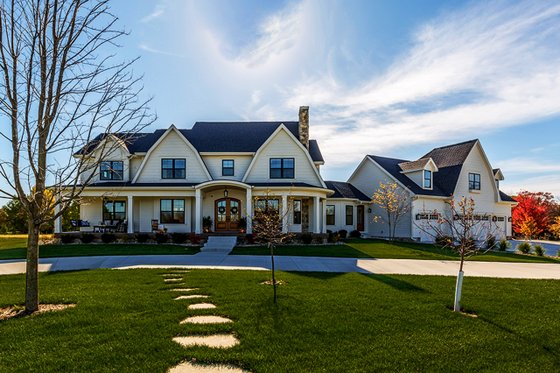 Exterior - Front Elevation for Country House Plan #70-1488 - 5 bed, 4.5 bath