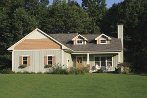 Craftsman Exterior - Front Elevation Plan #928-118