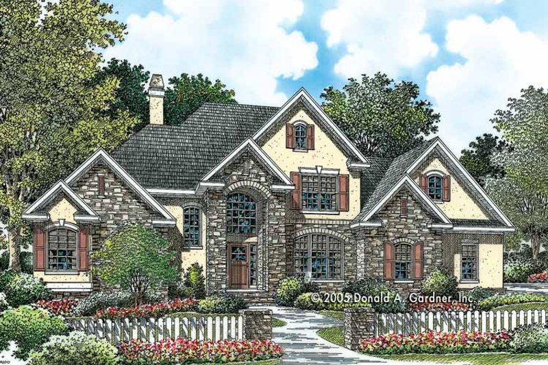 Architectural House Design - Exterior - Front Elevation 3 for Traditional House Plan #929-782 - 3 bed, 2.5 bath