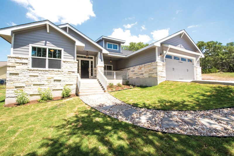 Architectural House Design - Craftsman Exterior - Front Elevation Plan #20-2412