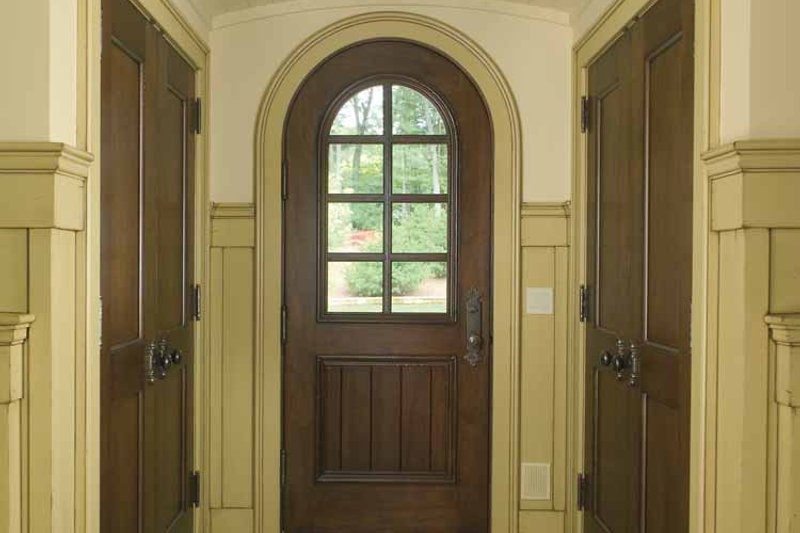 Architectural House Design - Interior - Entry for Country House Plan #928-183 - 3 bed, 3 bath