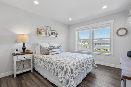 Photo 6 for Craftsman House Plan #1070-131 - 3 bed, 2.5 bath