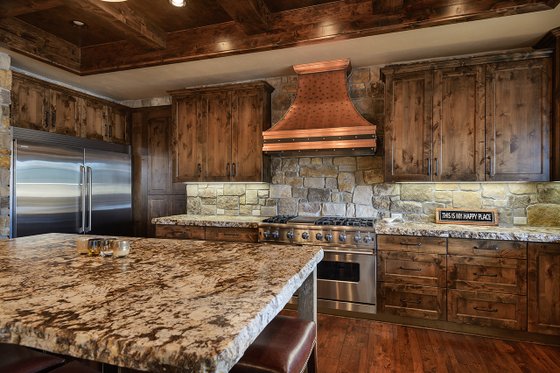 Interior - Kitchen 1 for Craftsman House Plan #892-27 - 5 bed, 5.5 bath