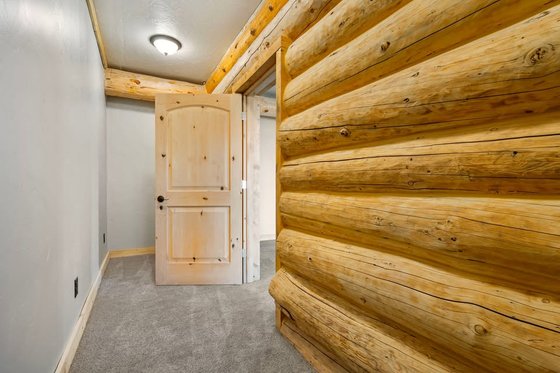 Interior - Other 8 for Log House Plan #1060-306 - 4 bed, 4 bath