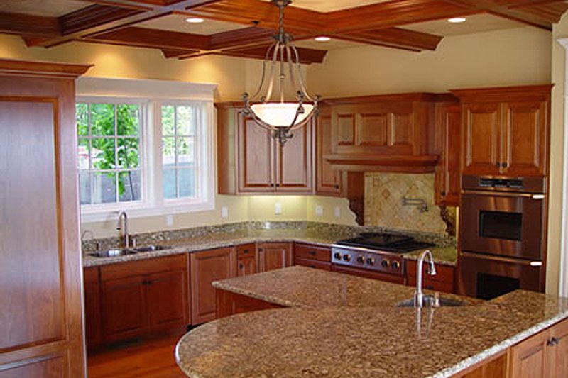 House Design - Photo 2 for European House Plan #124-603 - 4 bed, 5.5 bath