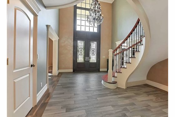 Interior - Entry for Colonial House Plan #3-345 - 5 bed, 5 bath
