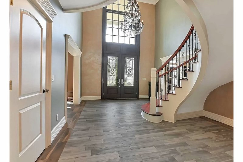 House Plan Design - Interior - Entry for Colonial House Plan #3-345 - 5 bed, 5 bath