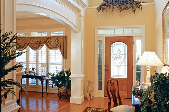 Interior - Entry for Country House Plan #927-959 - 3 bed, 2.5 bath