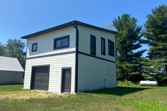 Photo 3 for Contemporary House Plan #932-41 - 1 bed, 1 bath