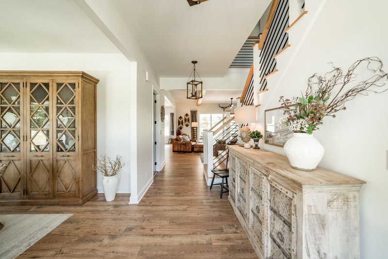 Architectural House Design - Interior - Entry 2 for Farmhouse House Plan #1116-1 - 4 bed, 4 bath