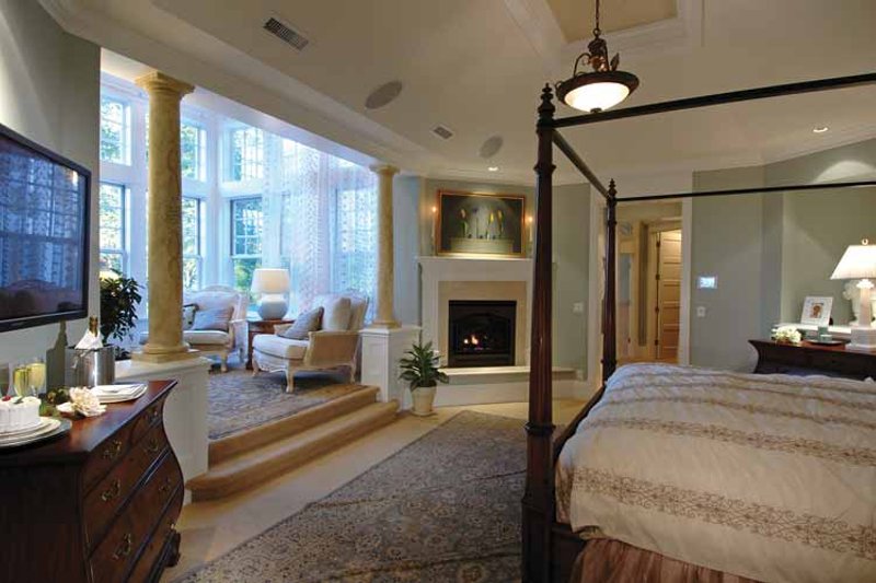 Dream House Plan - Interior - Bedroom for Craftsman House Plan #132-353 - 4 bed, 5 bath