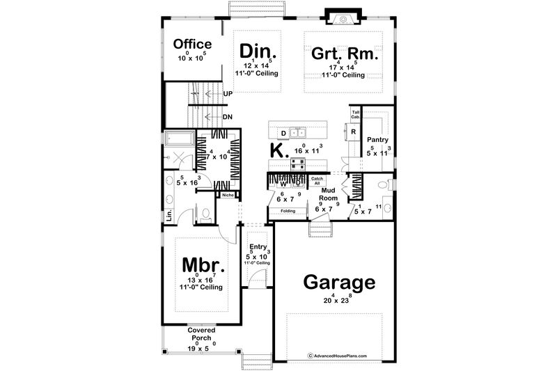 House Blueprint - Floor Plan - Main Floor for Farmhouse House Plan #455-772 - 3 bed, 2.5 bath