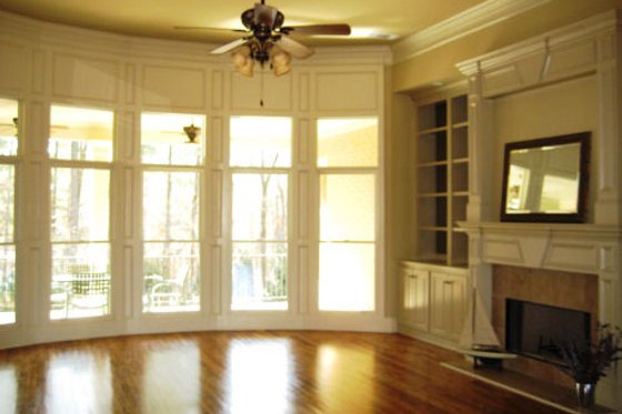 Photo 10 for European House Plan #437-48 - 4 bed, 4 bath