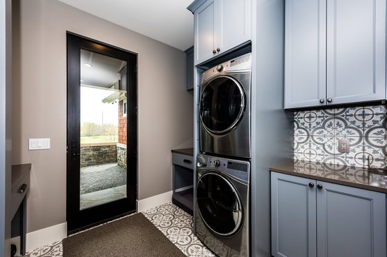 Photo 7 for Craftsman House Plan #928-321 - 4 bed, 6.5 bath