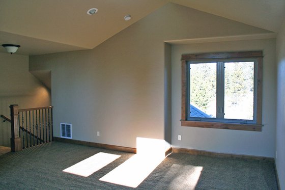 Photo 21 for Craftsman House Plan #892-2 - 3 bed, 2.5 bath