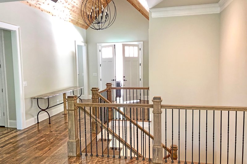 Dream House Plan - Interior - Entry 1 for Craftsman House Plan #437-121 - 4 bed, 3.5 bath