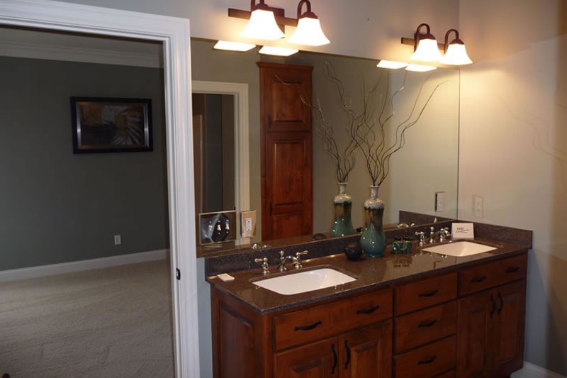Home Plan - Photo 15 for Traditional House Plan #20-2120 - 3 bed, 2.5 bath