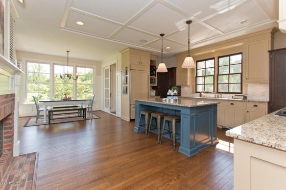 Interior - Kitchen for Country House Plan #901-112 - 3 bed, 2.5 bath