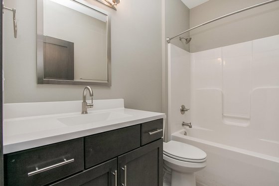 Interior - Bathroom for Ranch House Plan #70-1497 - 3 bed, 3 bath