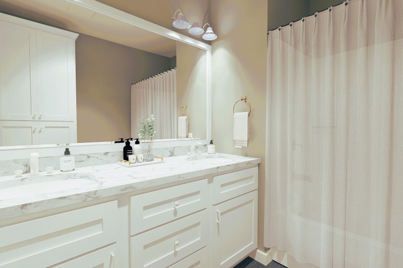 House Design - Interior - Master Bathroom for Farmhouse House Plan #44-280 - 4 bed, 2 bath
