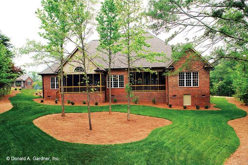 Home Plan - Exterior - Rear Elevation for Traditional House Plan #929-778 - 4 bed, 4.5 bath